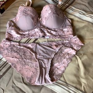 Intimates set bra and pantie